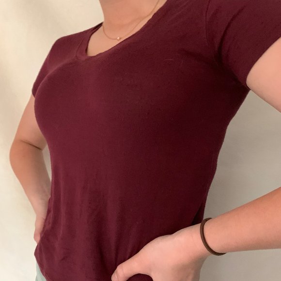 Brandy Melville Maroon V-neck Top - Picture 2 of 4